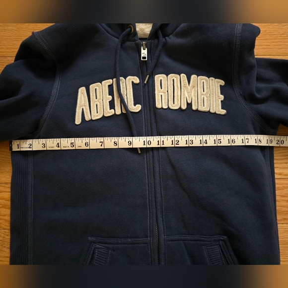 Abercrombie & Fitch Sherpa-Lined Zip Hoodie - XL - Picture 6 of 7